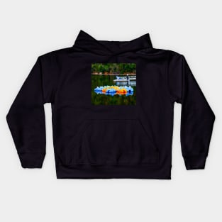 Paddle Boats, Bobbin Head, Ku-ring-gai Chase National Park, Sydney, NSW, Australia Kids Hoodie